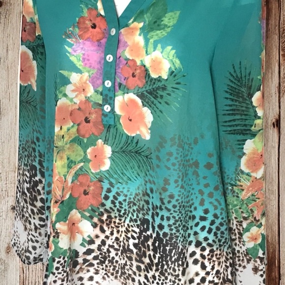 Soft Surroundings Tunic Symphony Night Floral Animal Print Top M Roll Tab Sleeve - Picture 12 of 13